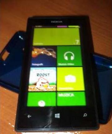 Telefon mobil Nokia Lumia 520