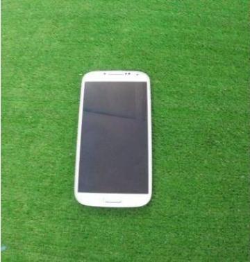 Telefon mobil Samsung S4 i9506 2.3 Ghz