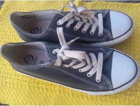 Tenisi barbati Converse Victory, marime 42