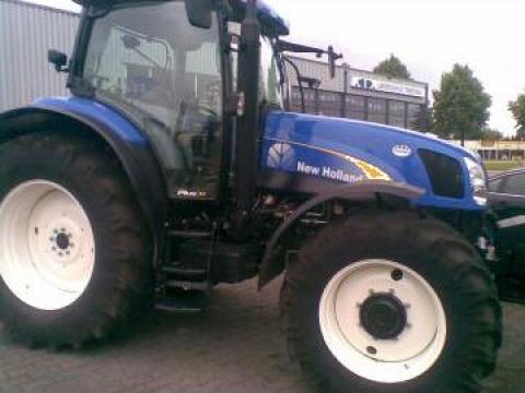 Tractoare New Holland, John Deere, Steyer, Fiat