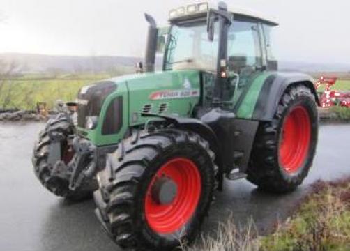 Tractor Fendt 820