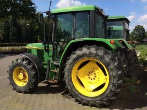 Tractor John Deere 6100 SE