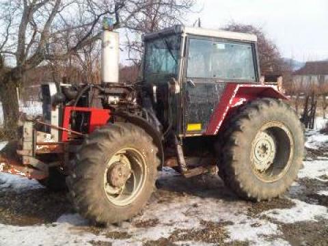 Tractor agricol MF 2725