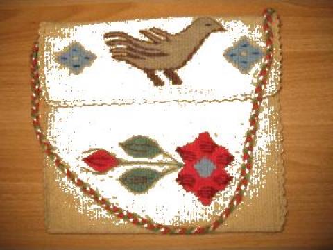 Traista traditionala romaneasca tesuta manual