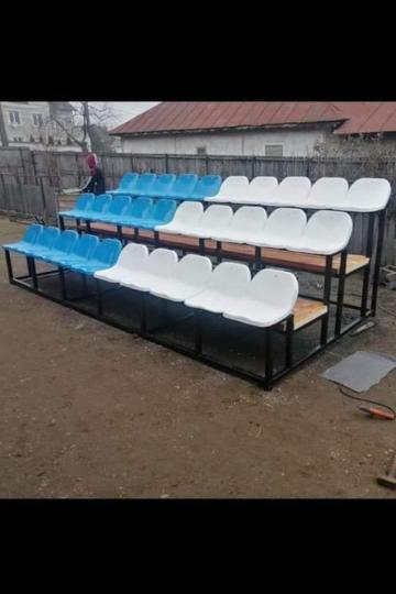 Tribune stadion