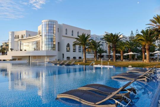 Vacanta in Tunisia la Hotel Kantaoui Bay 5*